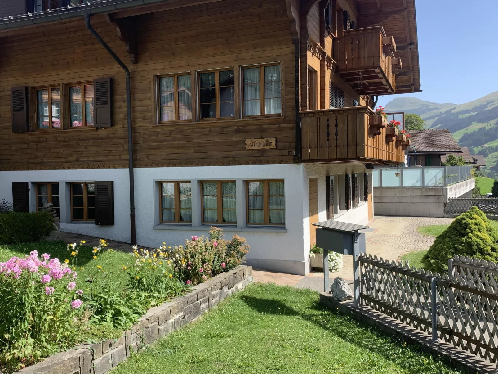 Alpenglühn - 10340976