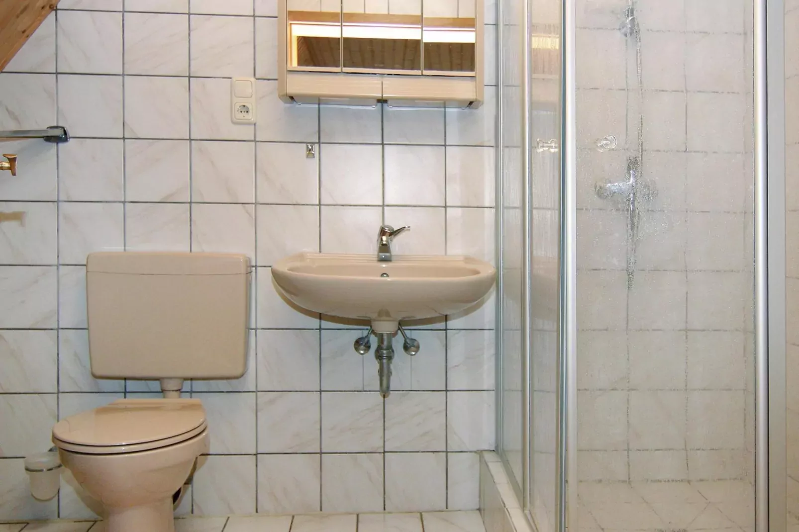 Ferienwohnung in Wieck am Darß-60 qm 3 Pers-Badkamer