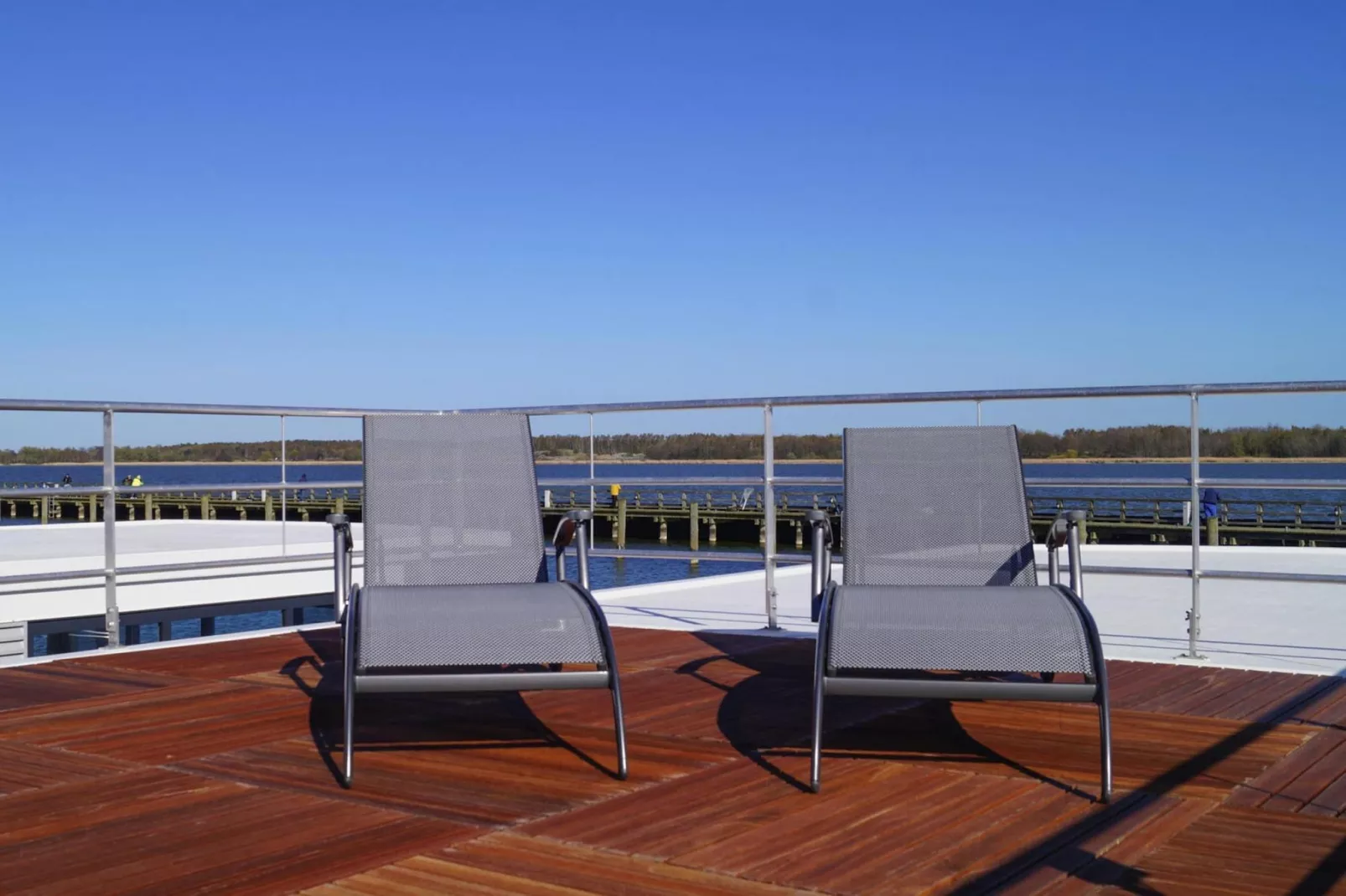Houseboat Floating House "Luisa", Ribnitz-Damgarten-Luisa, 44 qm-Terrasbalkon