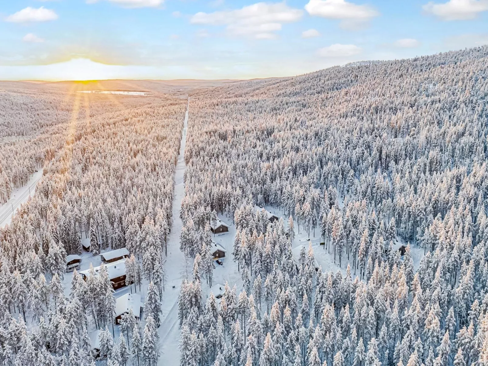 Ylläksen tunturihonkamaja 5-Buiten