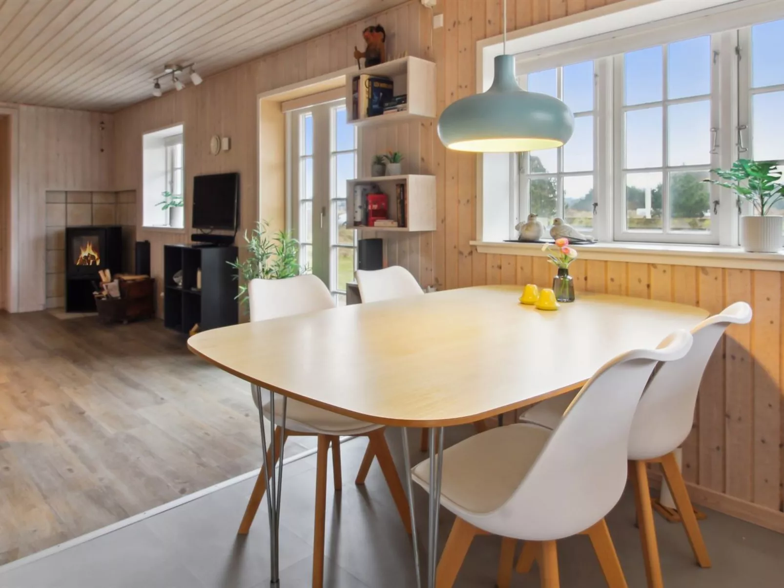 "Uddi" - 1.3km from the sea