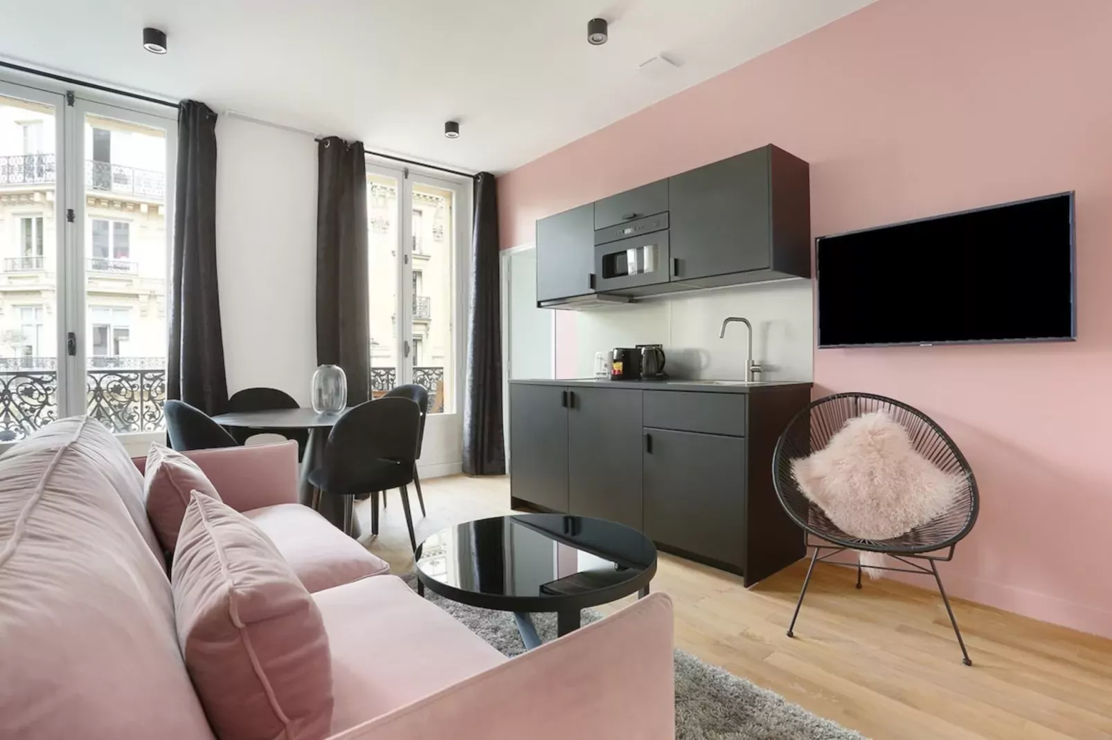 SEBASTOPOL PINK