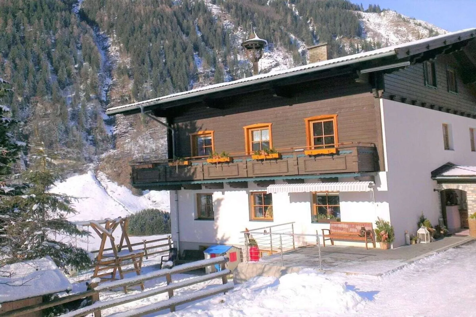 374461-Exterieur winter