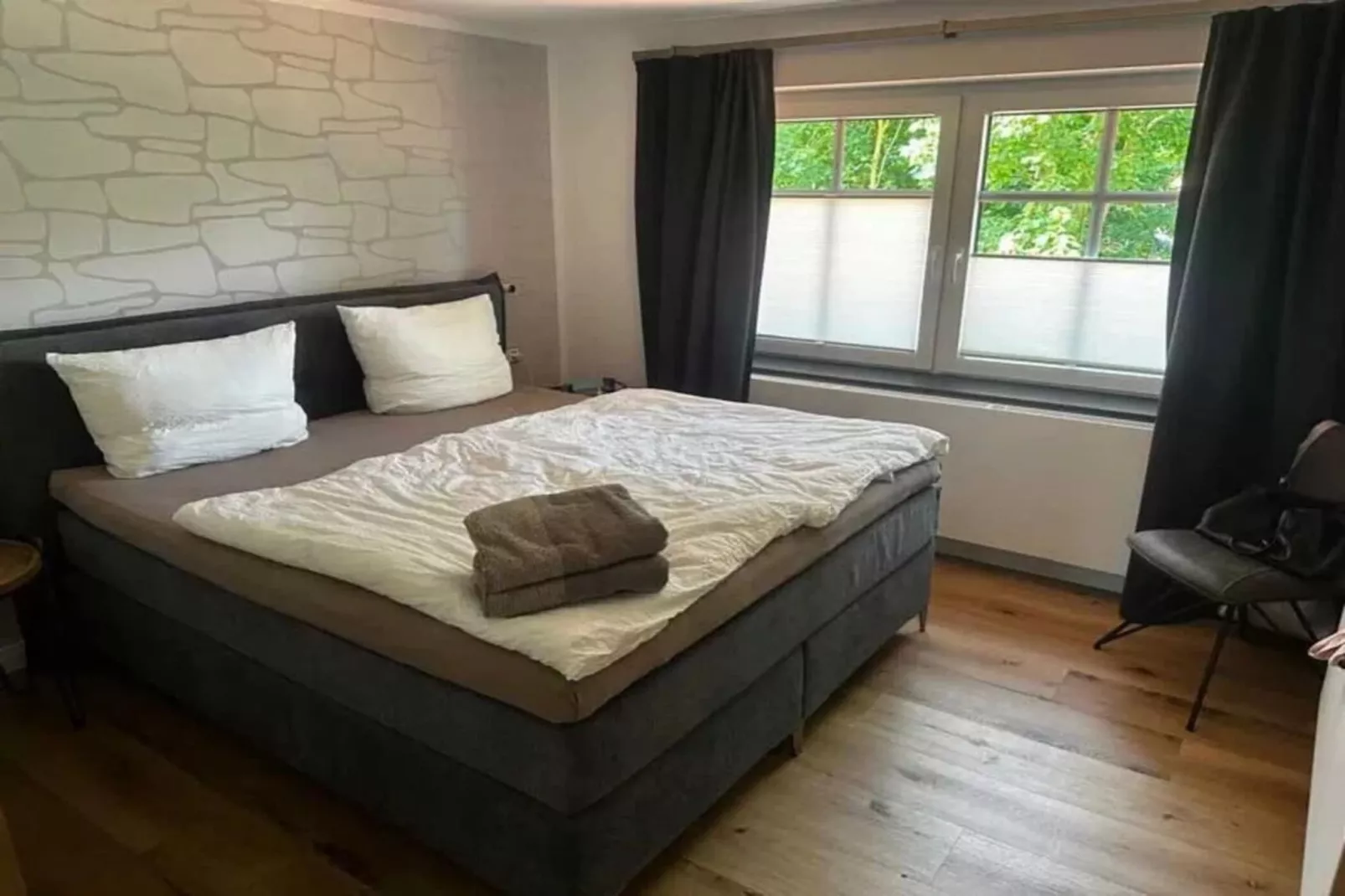 504112-Slaapkamer