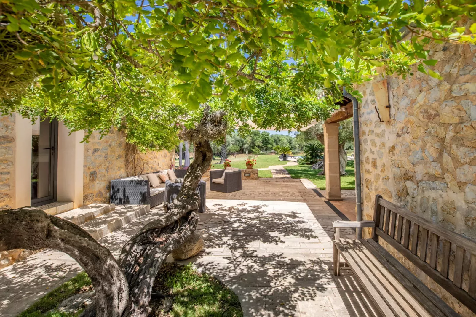 Xaona, Finca 5StarsHome Mallorca-Terras