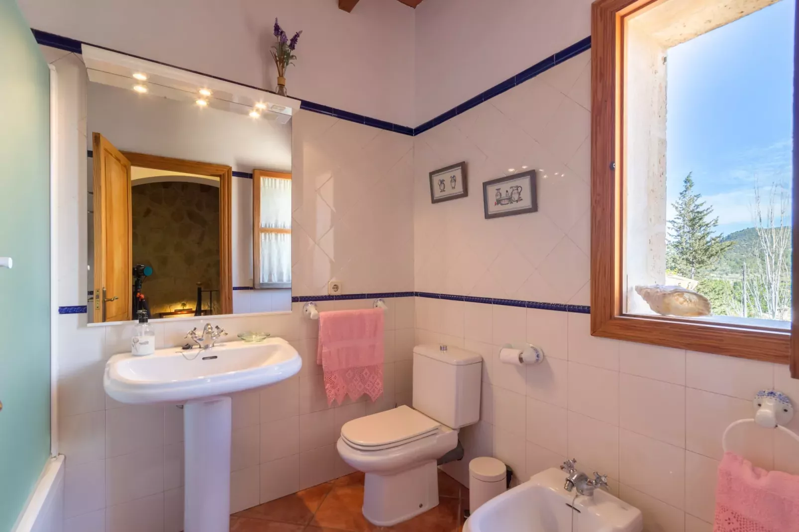 Vanyols, Finca 5StarsHome Mallorca-Badkamer