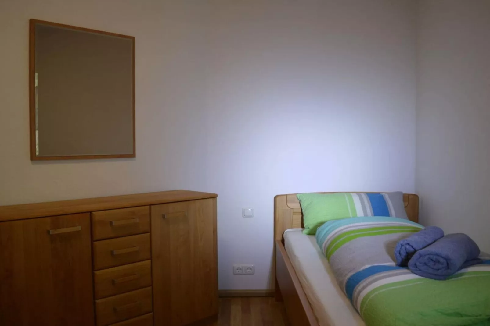 275208-Slaapkamer