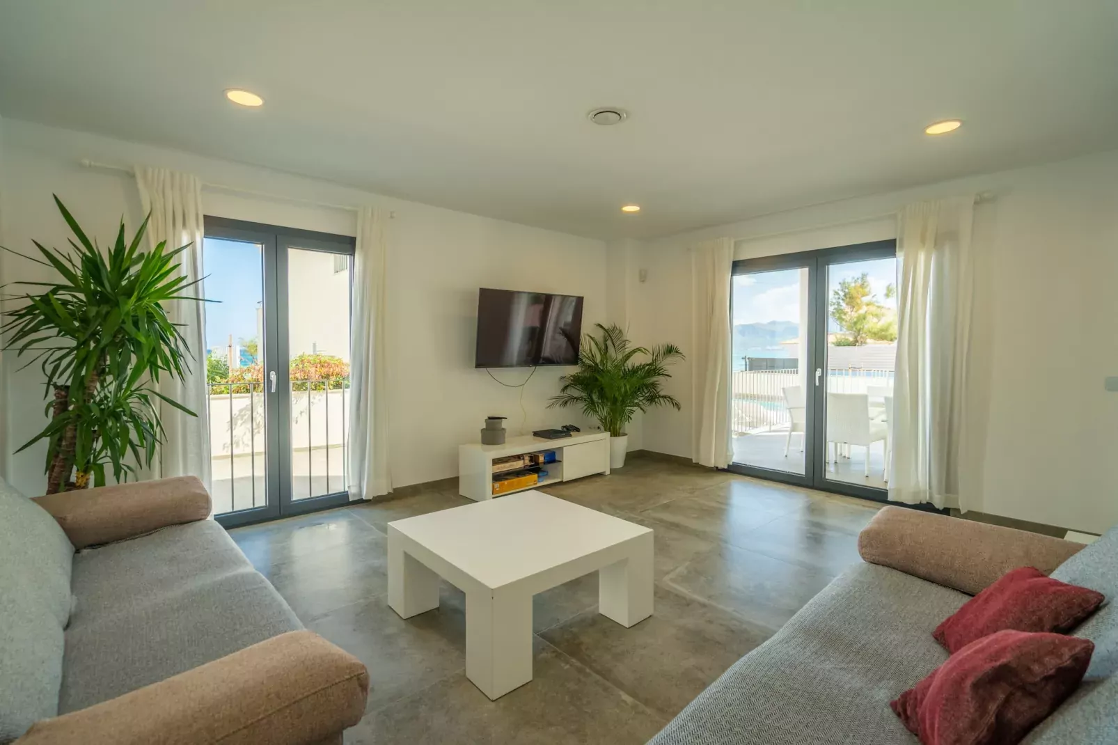 Son Serra Paradise, Beach House 5StarsHome Mallorc-Woonkamer
