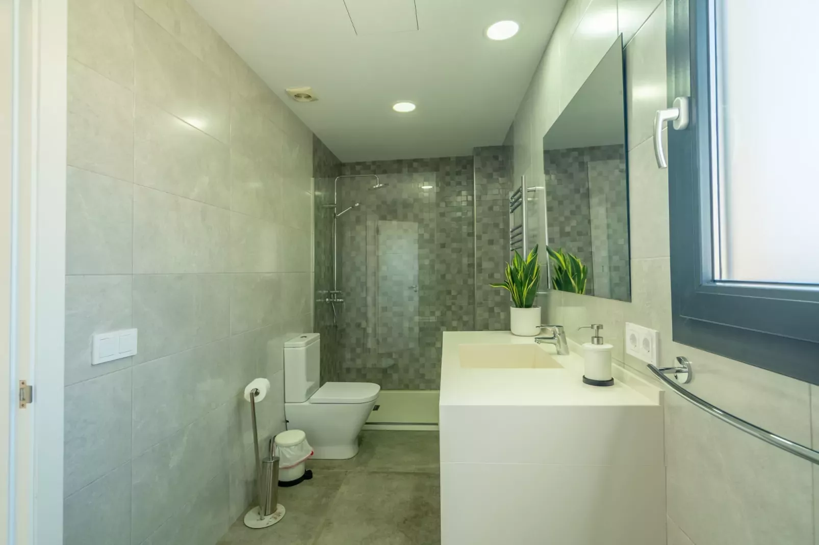 Son Serra Paradise, Beach House 5StarsHome Mallorc-Badkamer