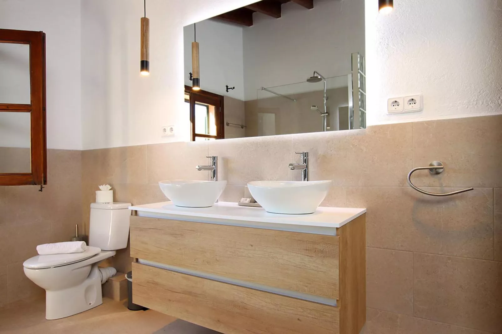 Ben Sa, Finca 5StarsHome Mallorca-Badkamer