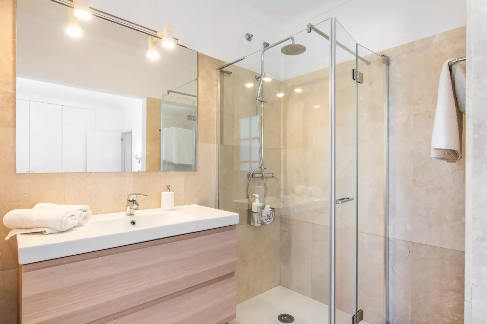 Sestador Blat, Finca 5StarsHome Mallorca-Badkamer