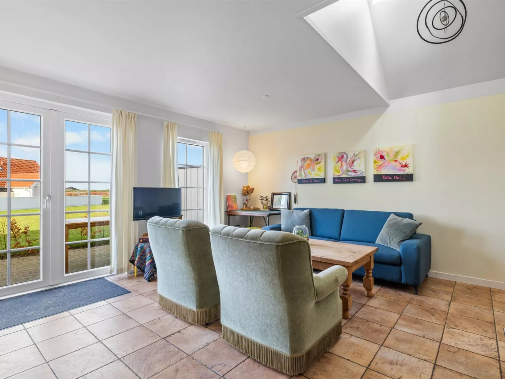 "Solvey" - 270m from the sea