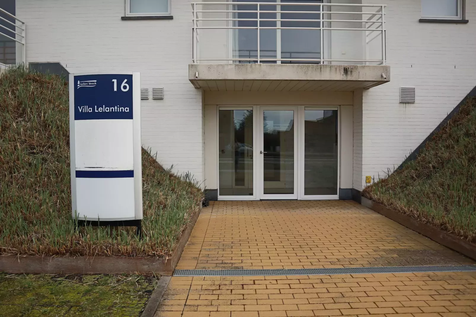 hallreception