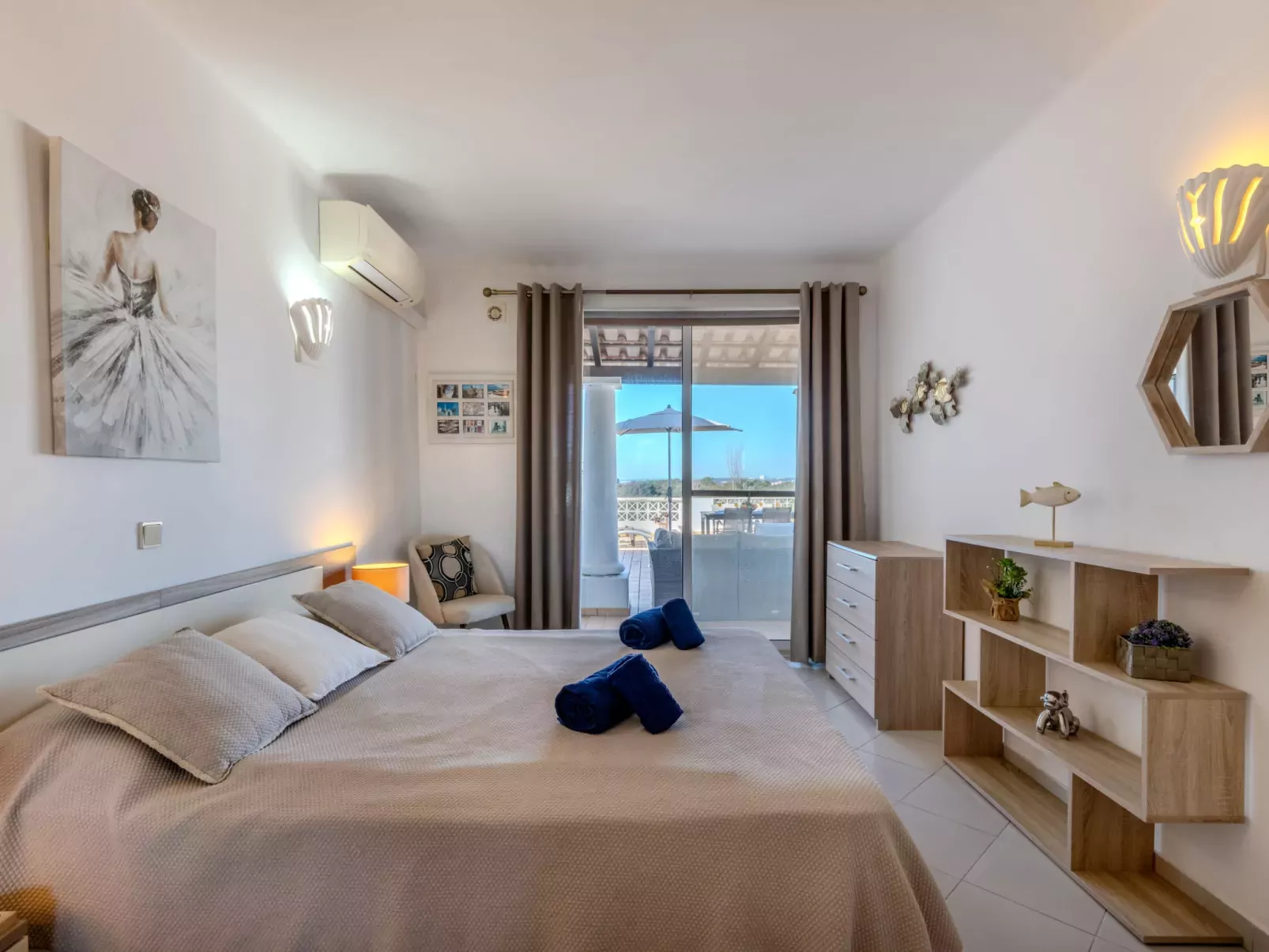Sol Beach View Terrace-Binnen