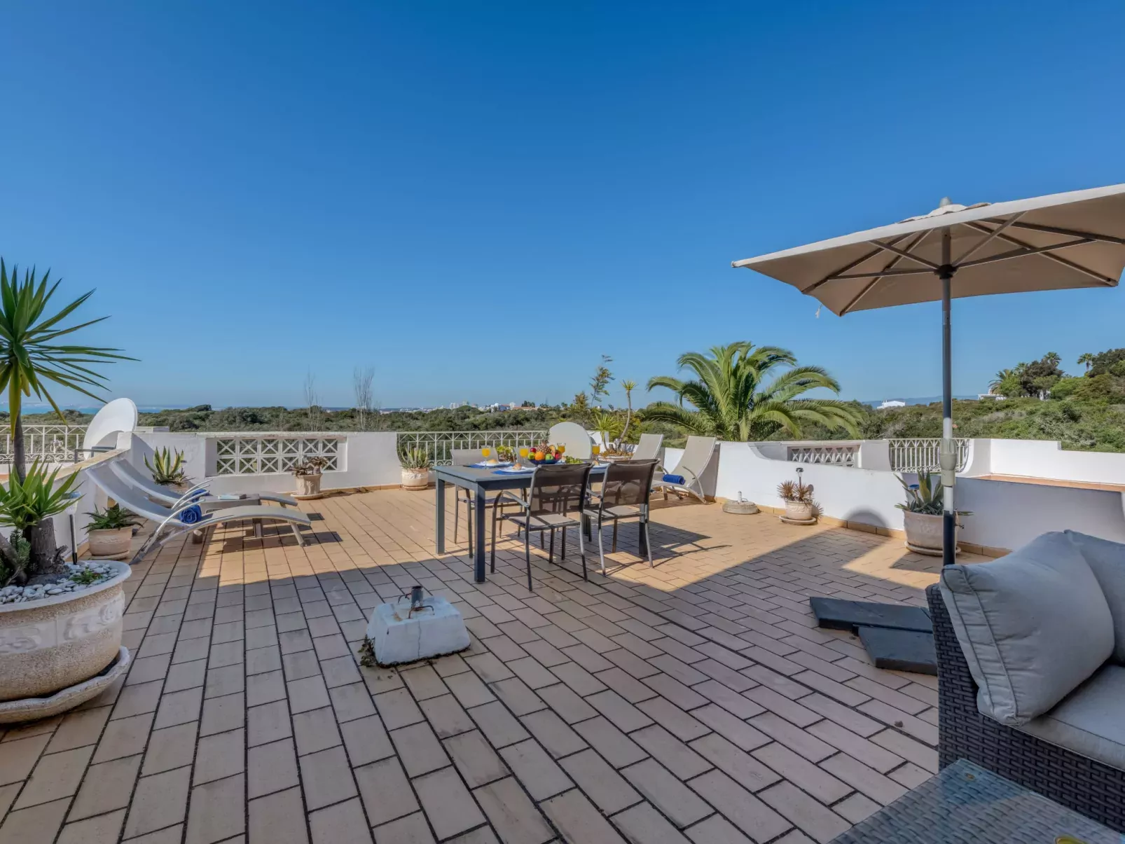 Sol Beach View Terrace-Buiten