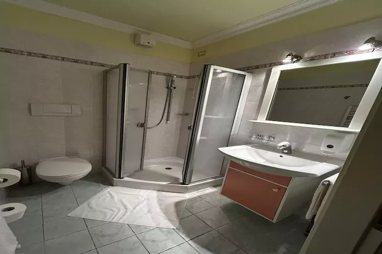 Residence Piccola Italia Tremosine - BEV3A-Badkamer