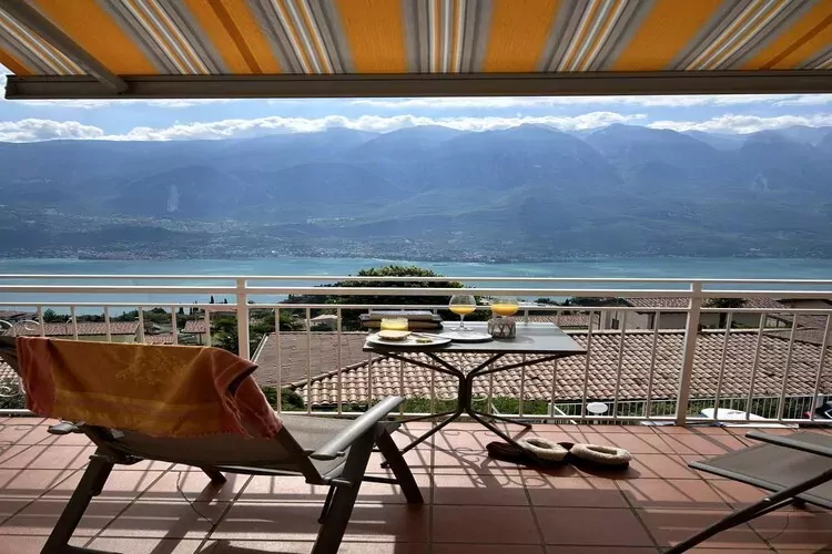 Residence Piccola Italia Tremosine - BEV3A-Terrasbalkon