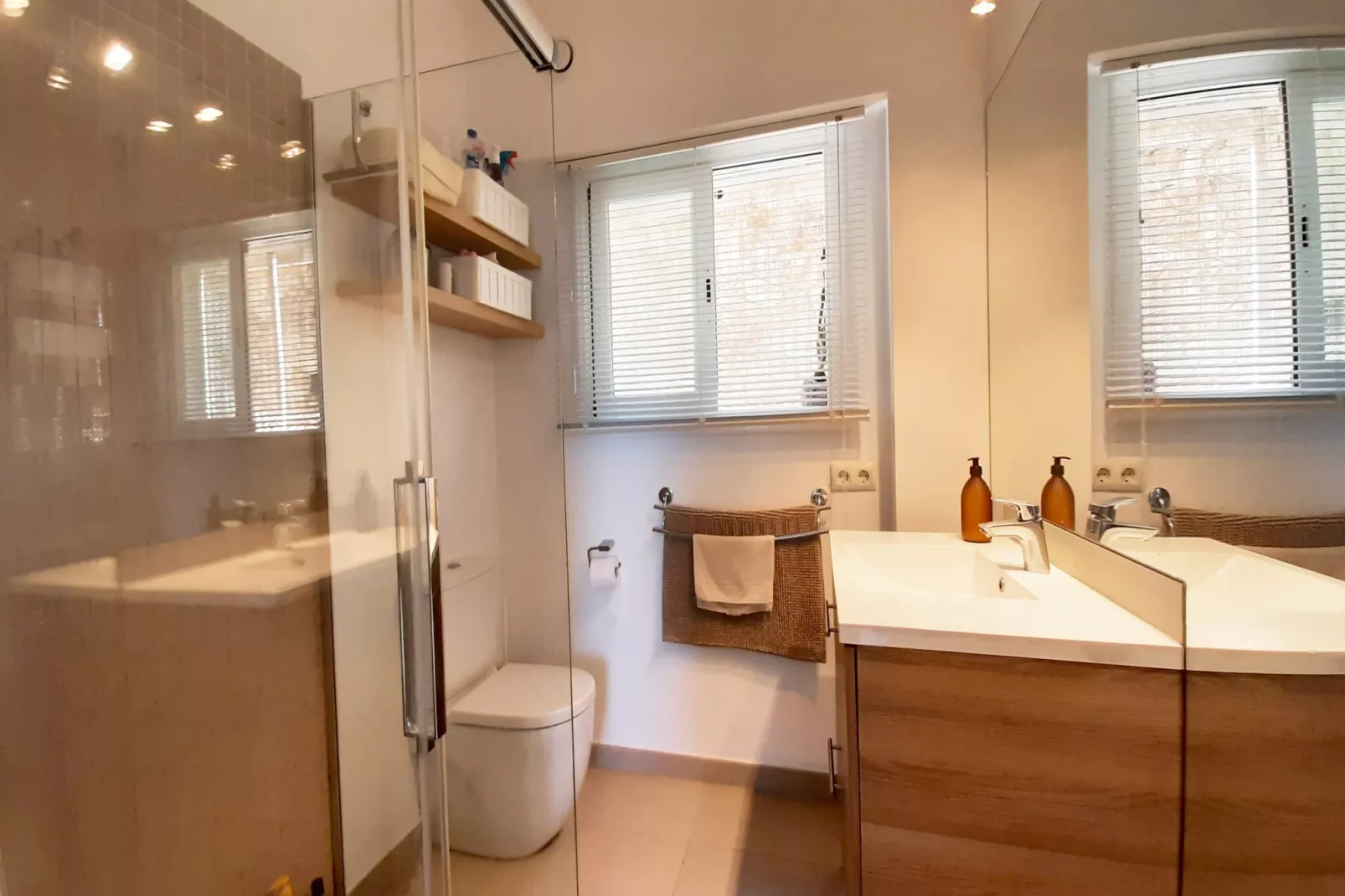 Miranda 2-Badkamer