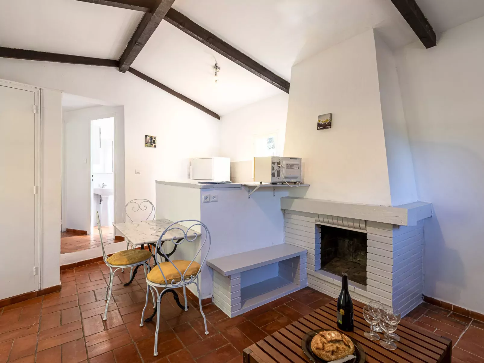 Casa Lavezzi-Binnen