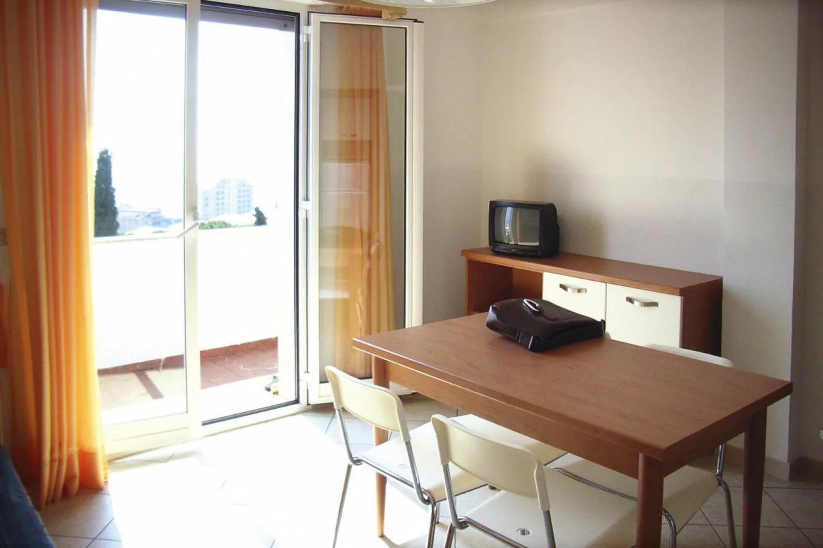 Residence Sant'Anna Pietra Ligure - old B6 CM / B6 CM Comfort - new B5 comfort-Eetkamer