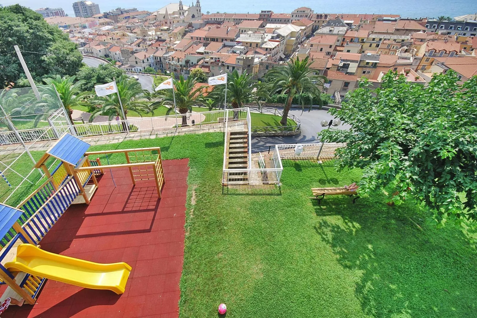 Residence Sant'Anna Pietra Ligure - TR1 - C8 CL Classic-Tuinen zomer