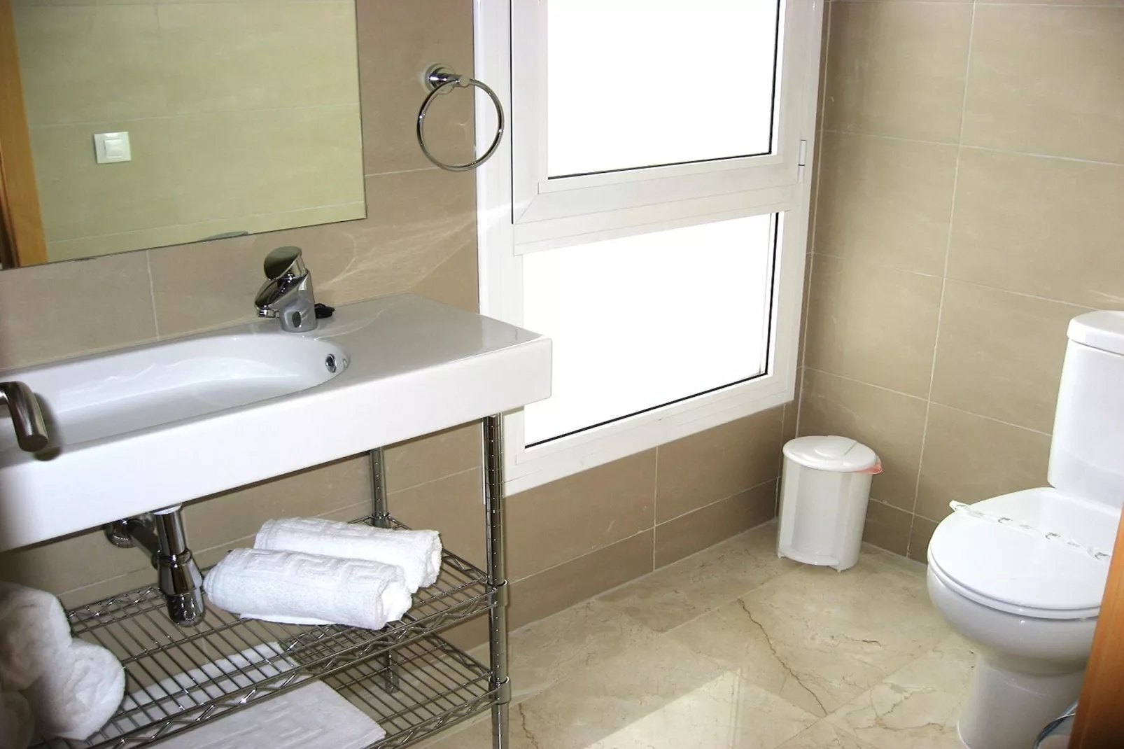 L' Escala delantero T20-Badkamer