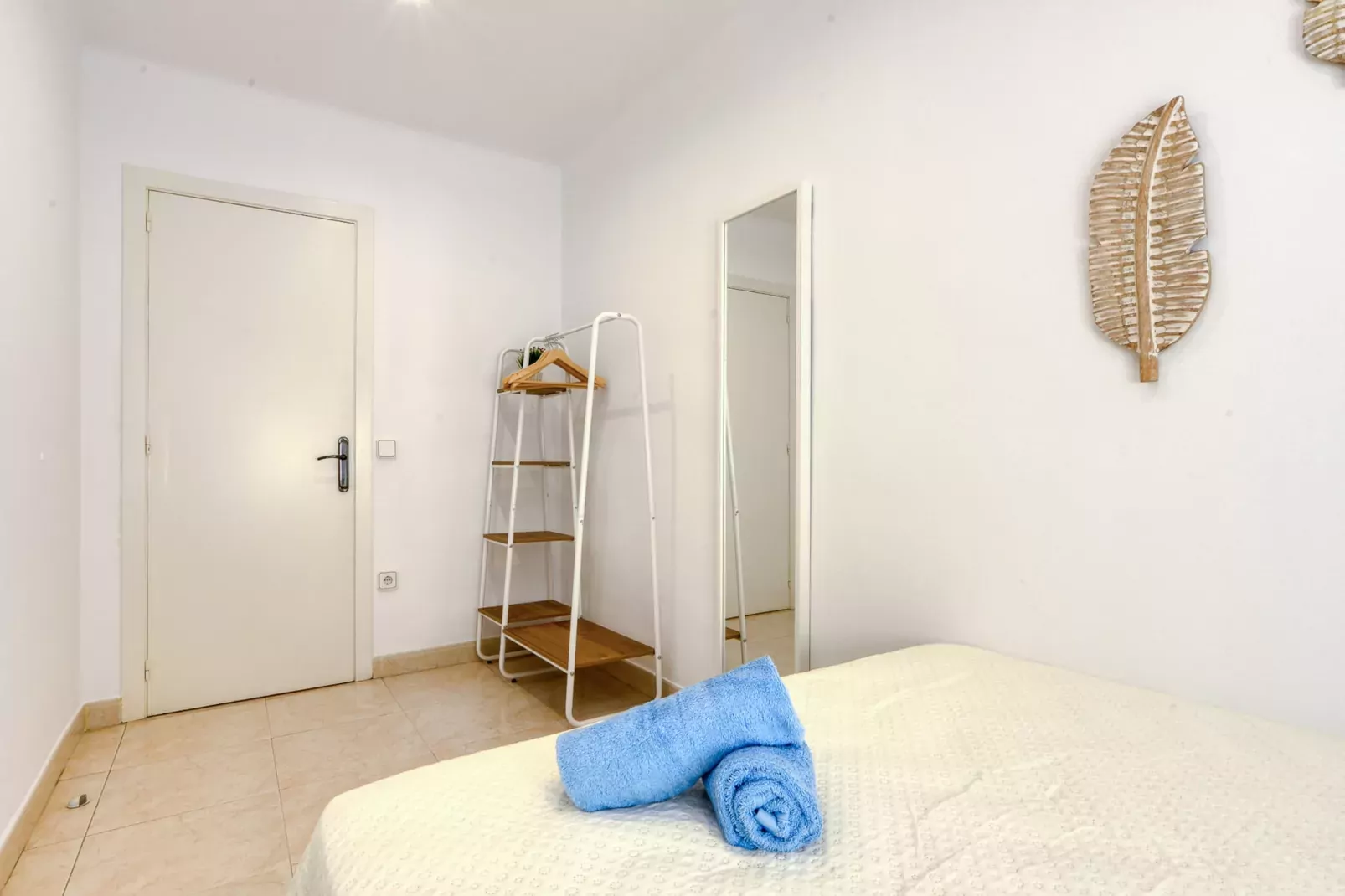CAL CATALA 1 Roses-Slaapkamer