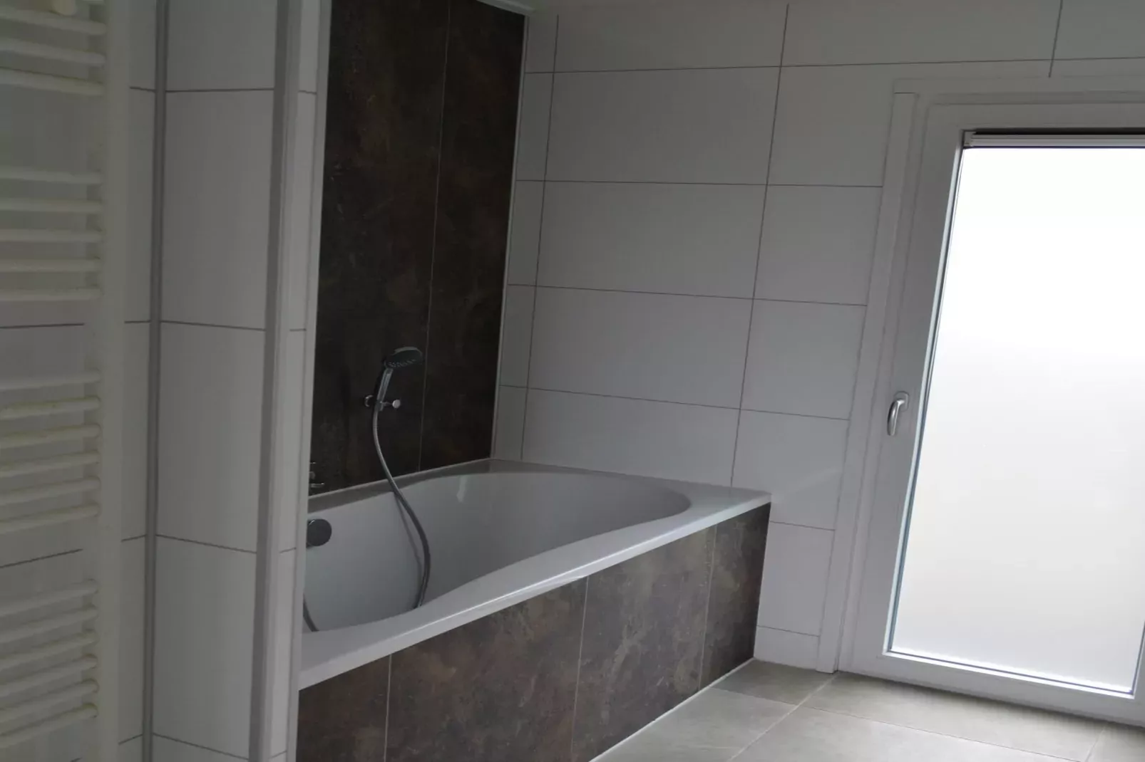Ravenbosch Royal - Bath & Atmospheric fireplace-Badkamer