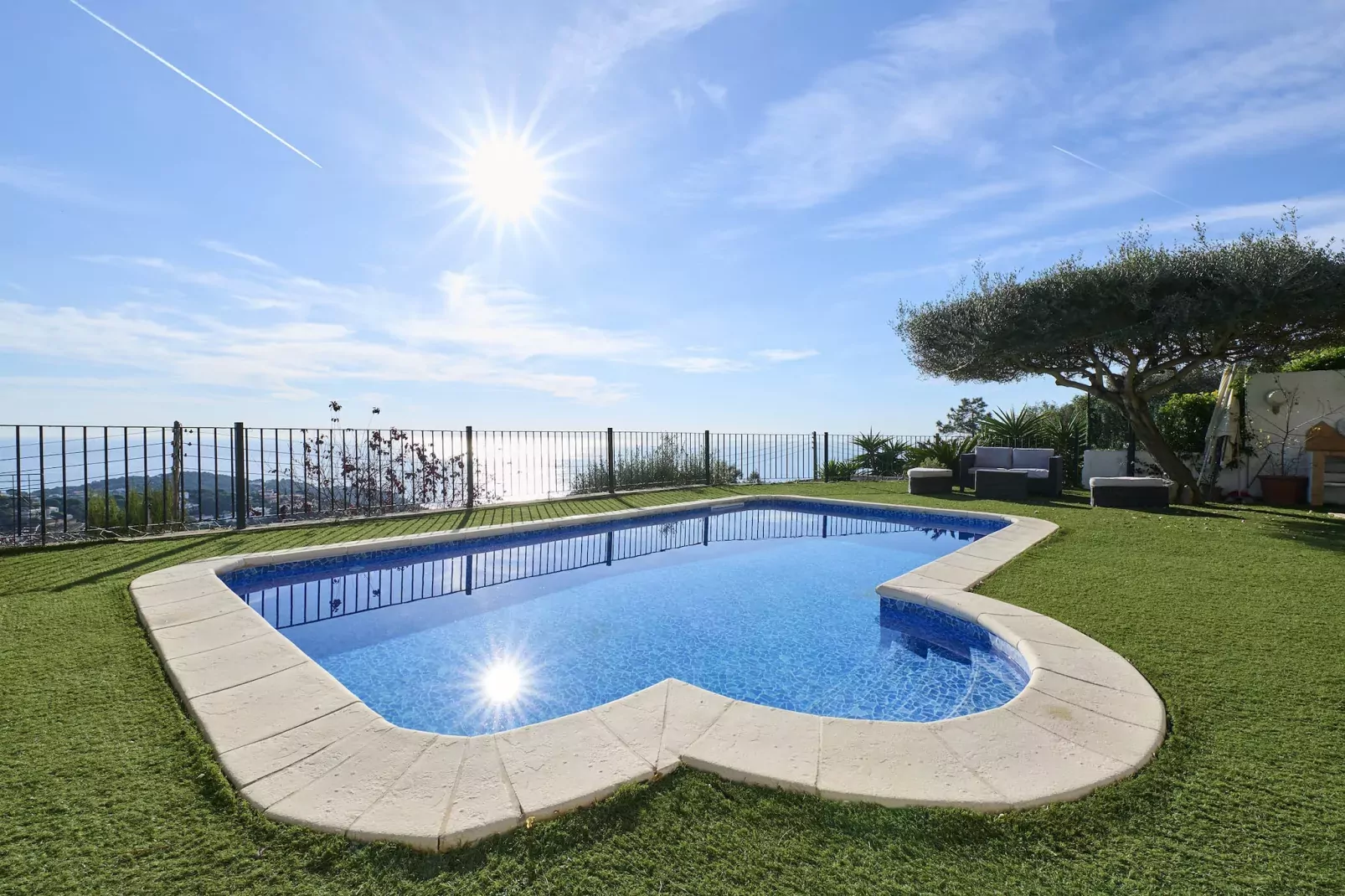 poolofhouse