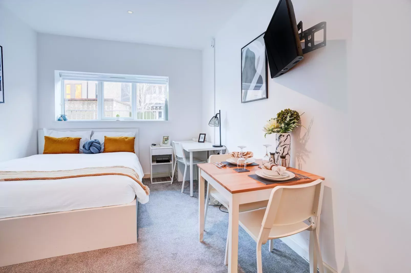 Kingston Luxe Suites Riverside Apartment Belvilla  Deluxe-Slaapkamer