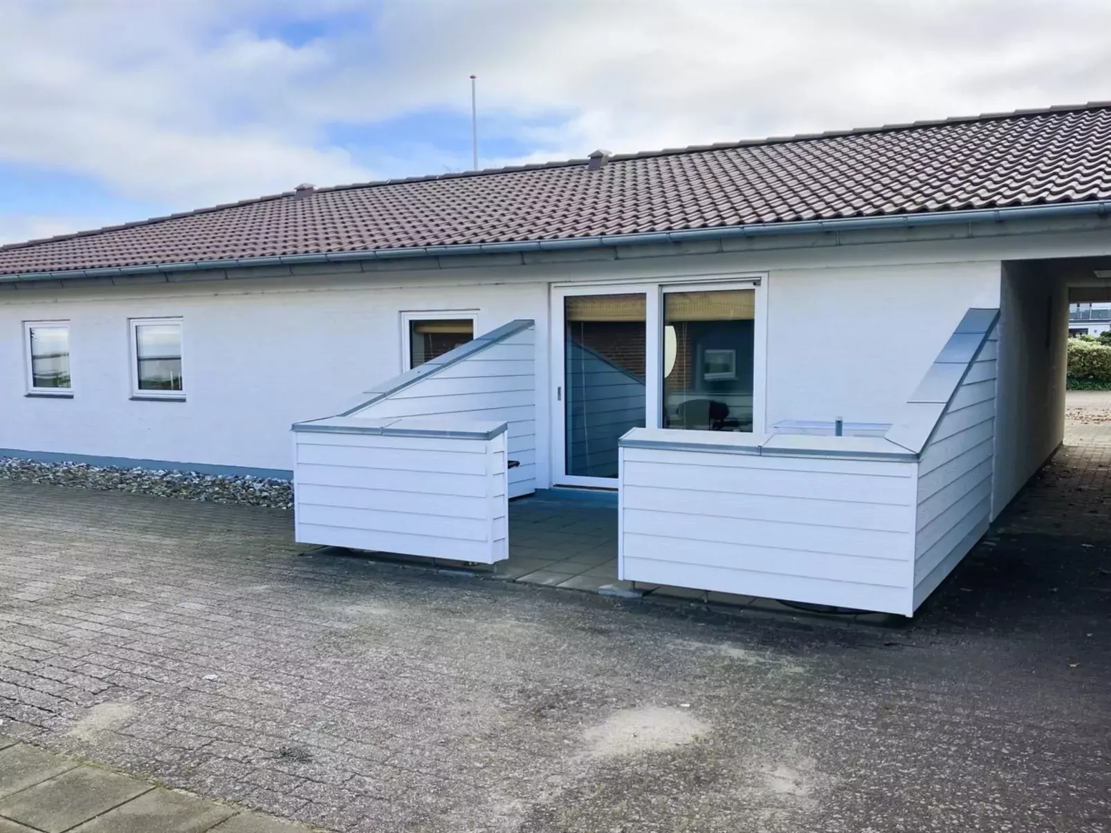 "Kari" - 50m from the sea-Buiten