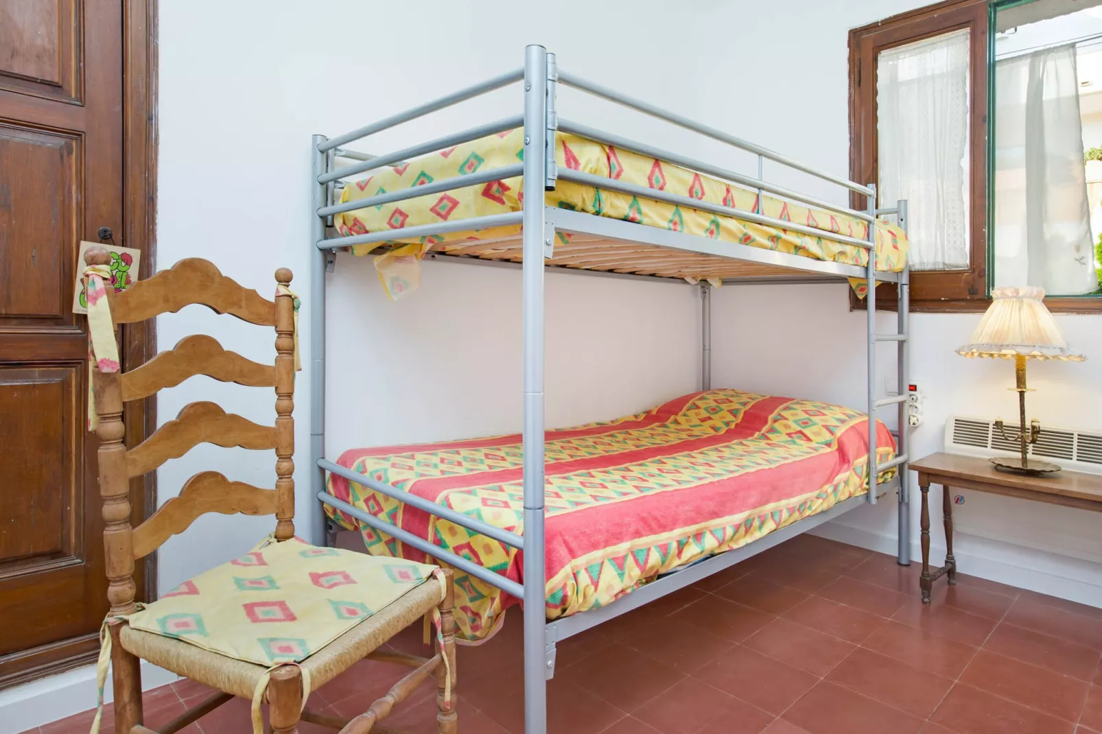 Morera 2-Image-tags.childrenroom