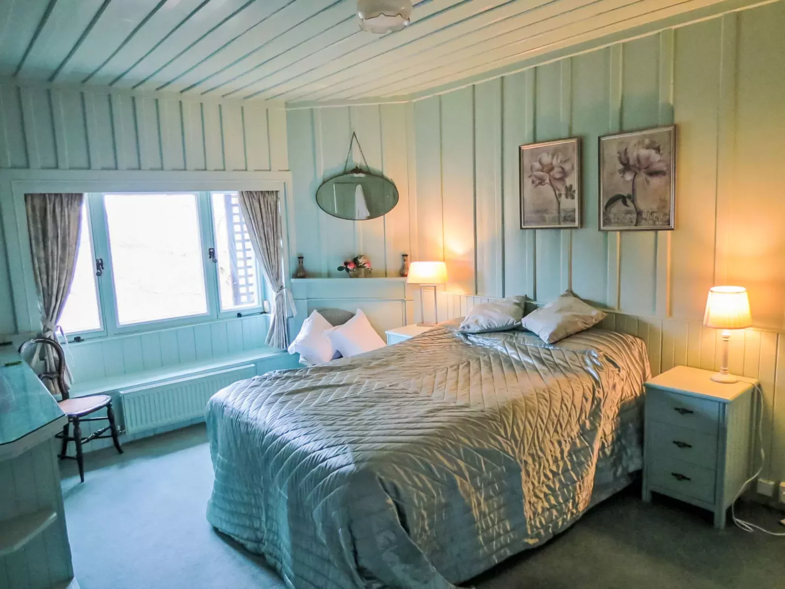 Dhivach Lodge-Binnen