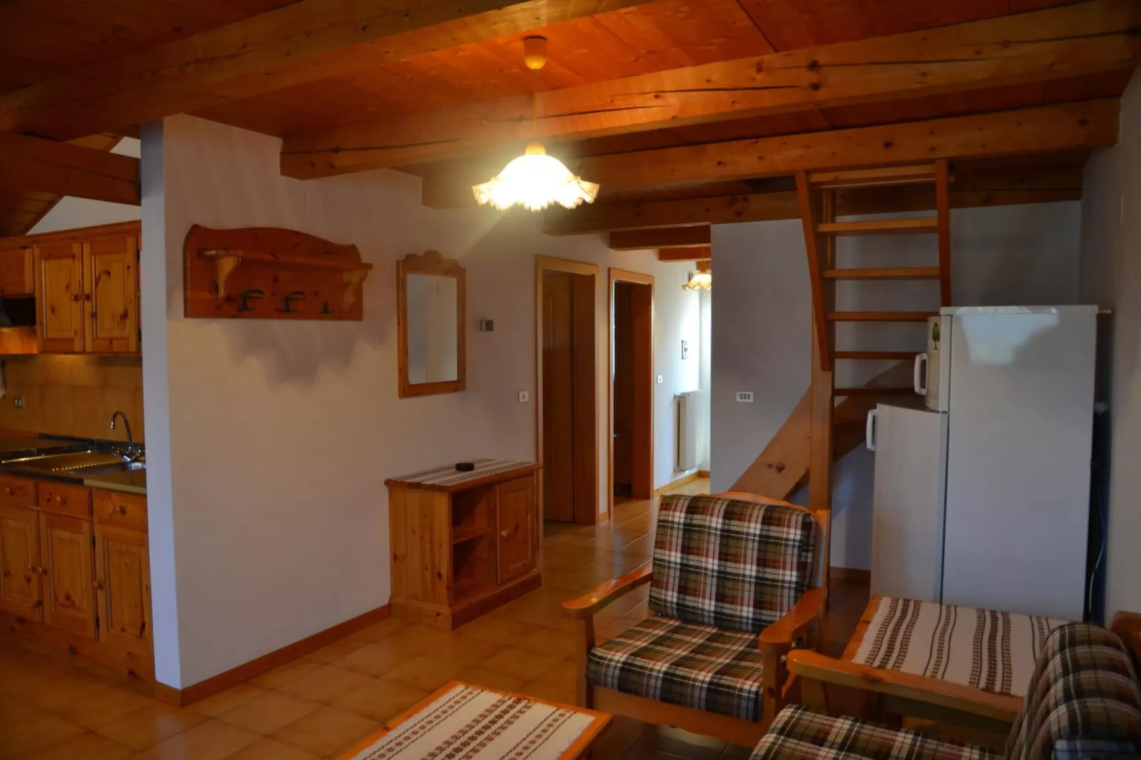 Negritella Trilo Sei-Woonkamer