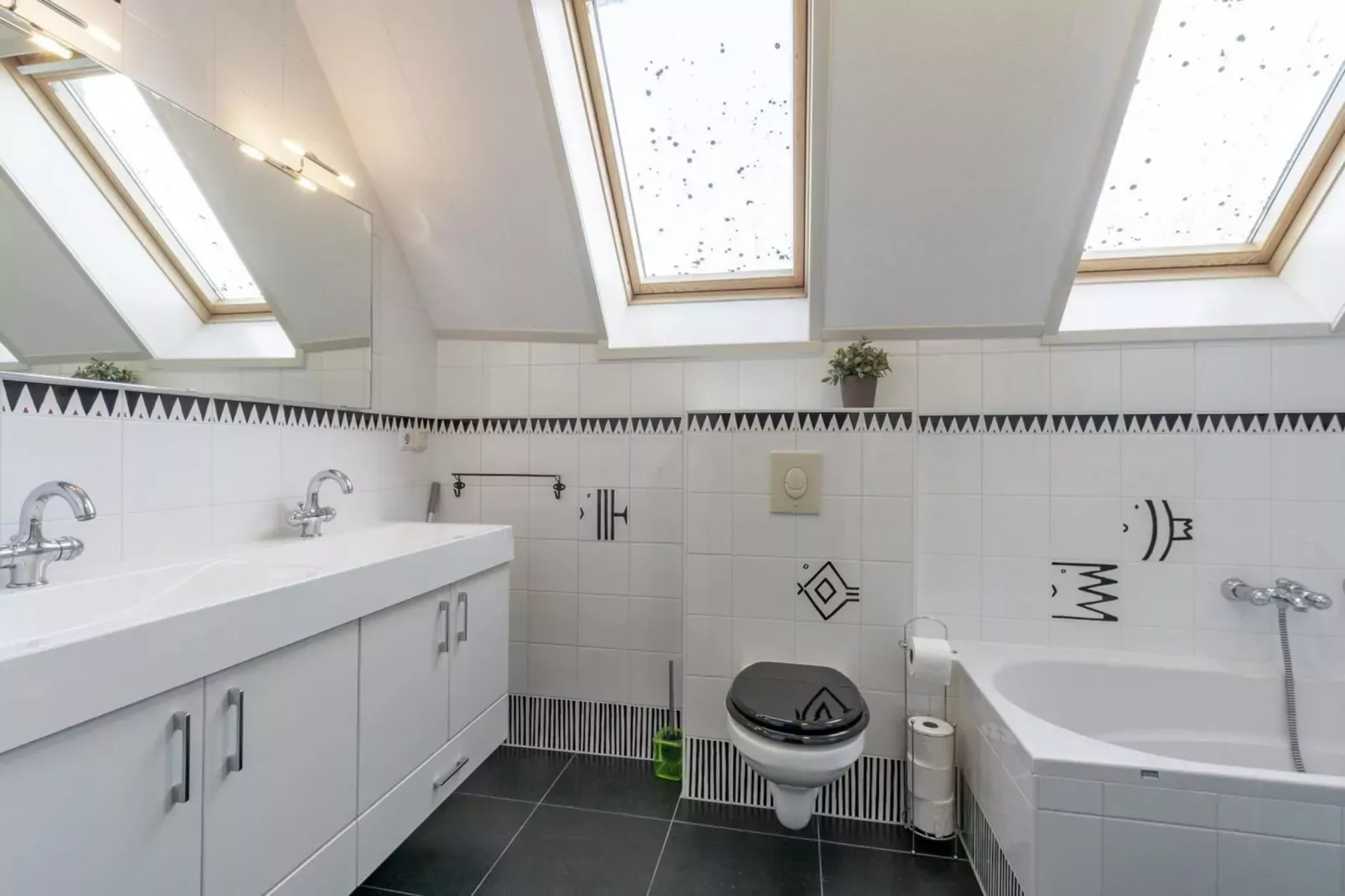 Villa De Strandloper-Image-tags.