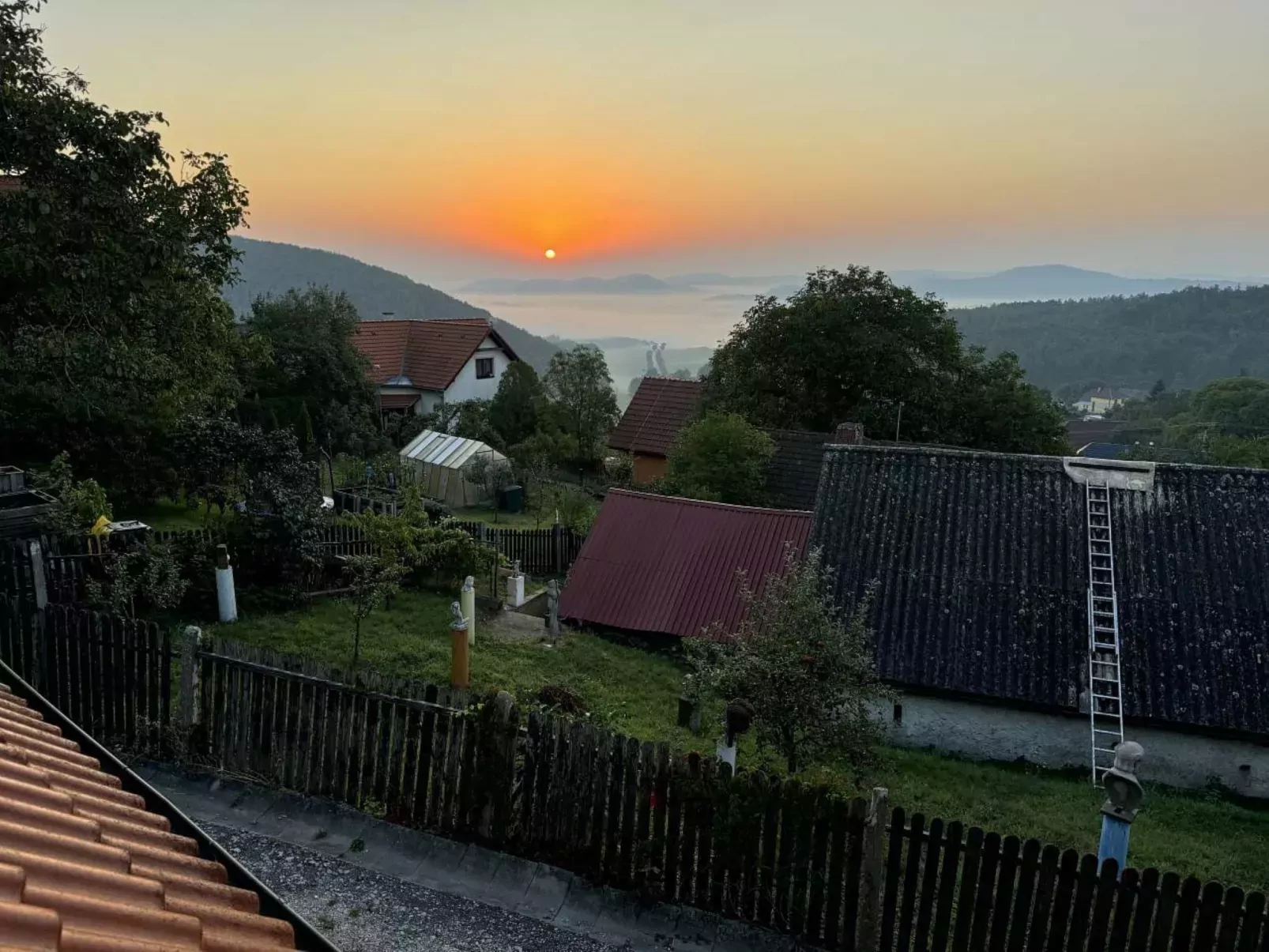 Svatá-Buiten