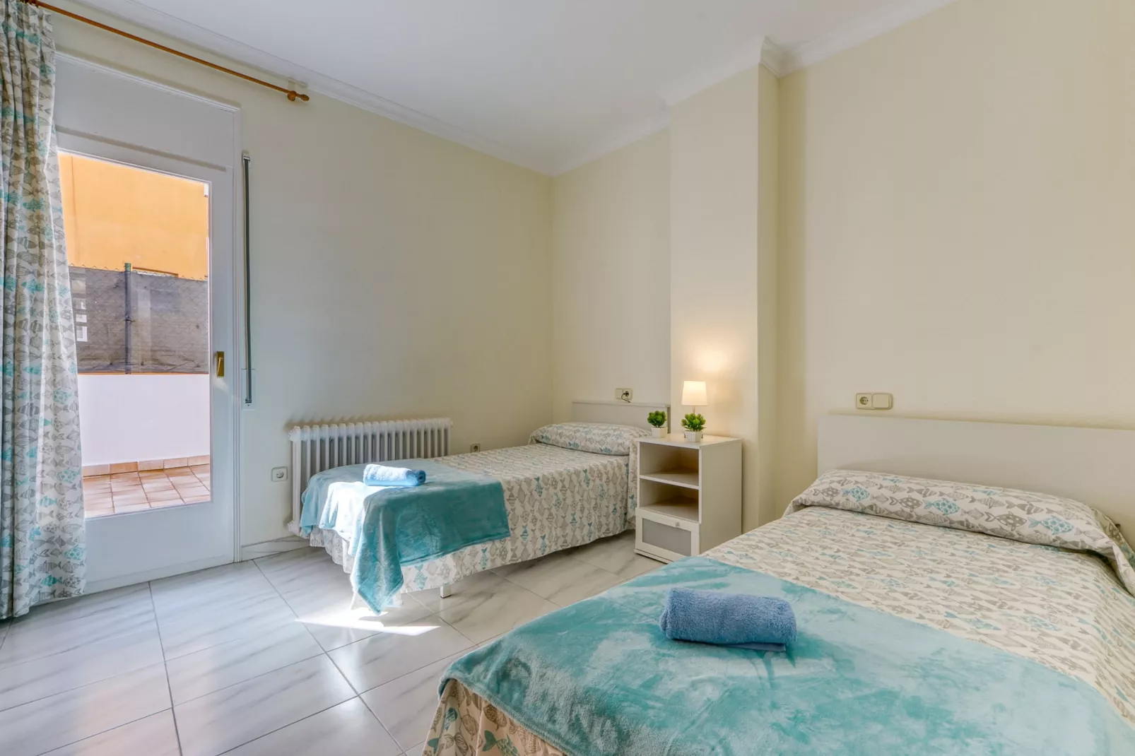 CASA COLOM Roses-Slaapkamer