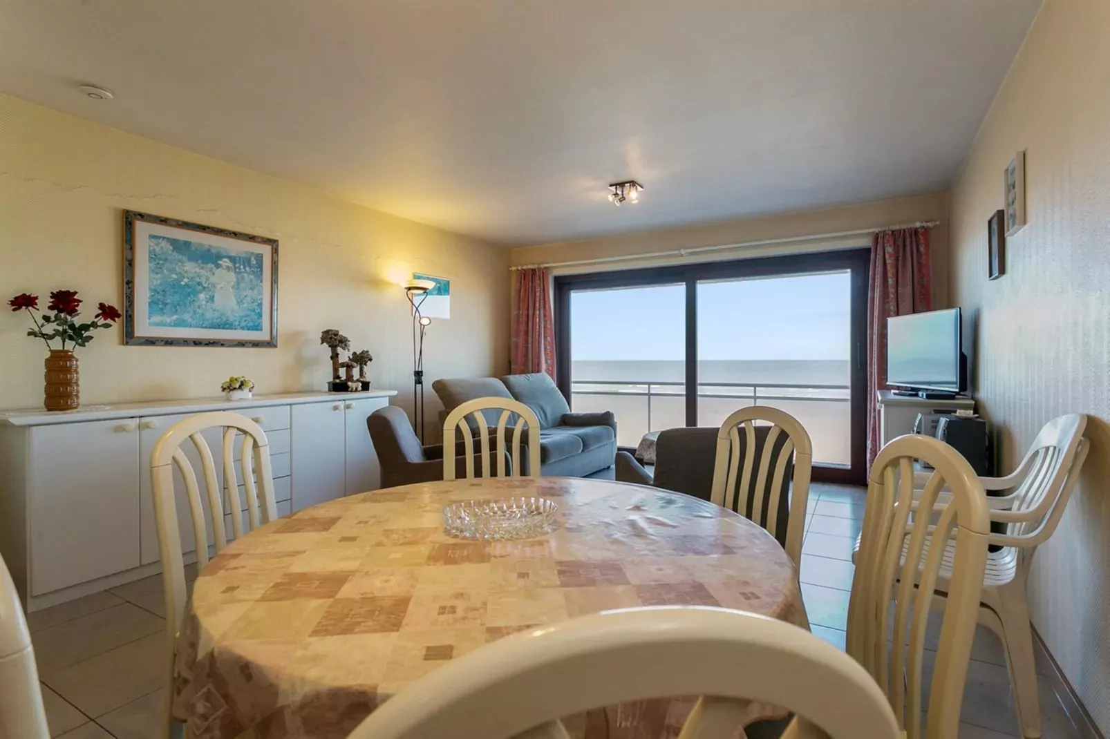 RESIDENCE BEACH - 4A-Eetkamer