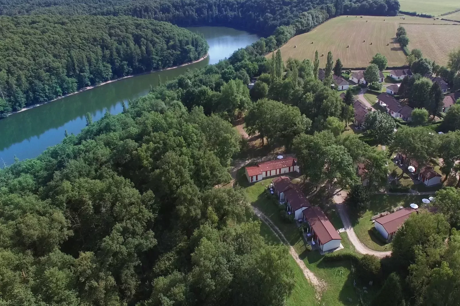 Gîte 2 Pièces 4 Personnes//Semur-en-Auxois