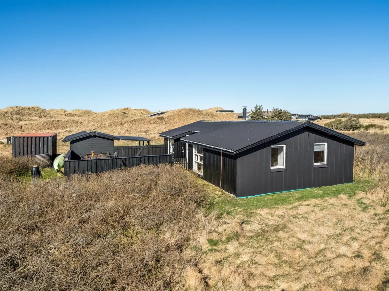 "Valpuri" - 150m from the sea-Buiten
