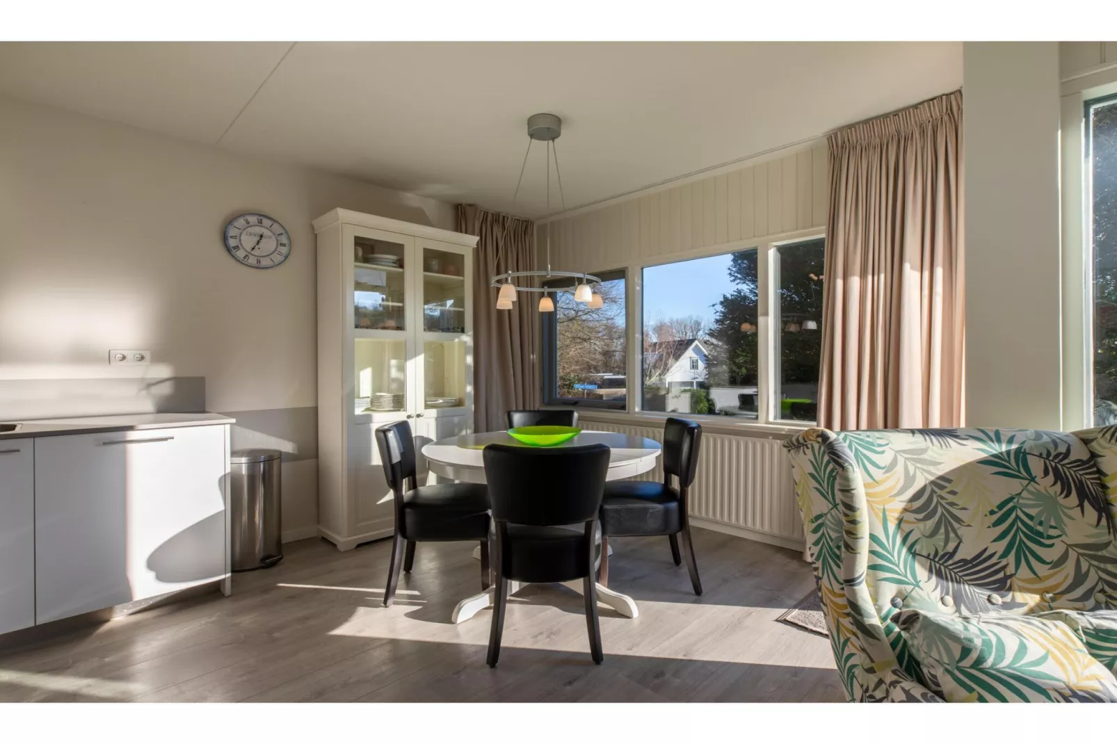 Appartement 'Duinoord' - Duinweg 117-12  Zoutelande-Eetkamer