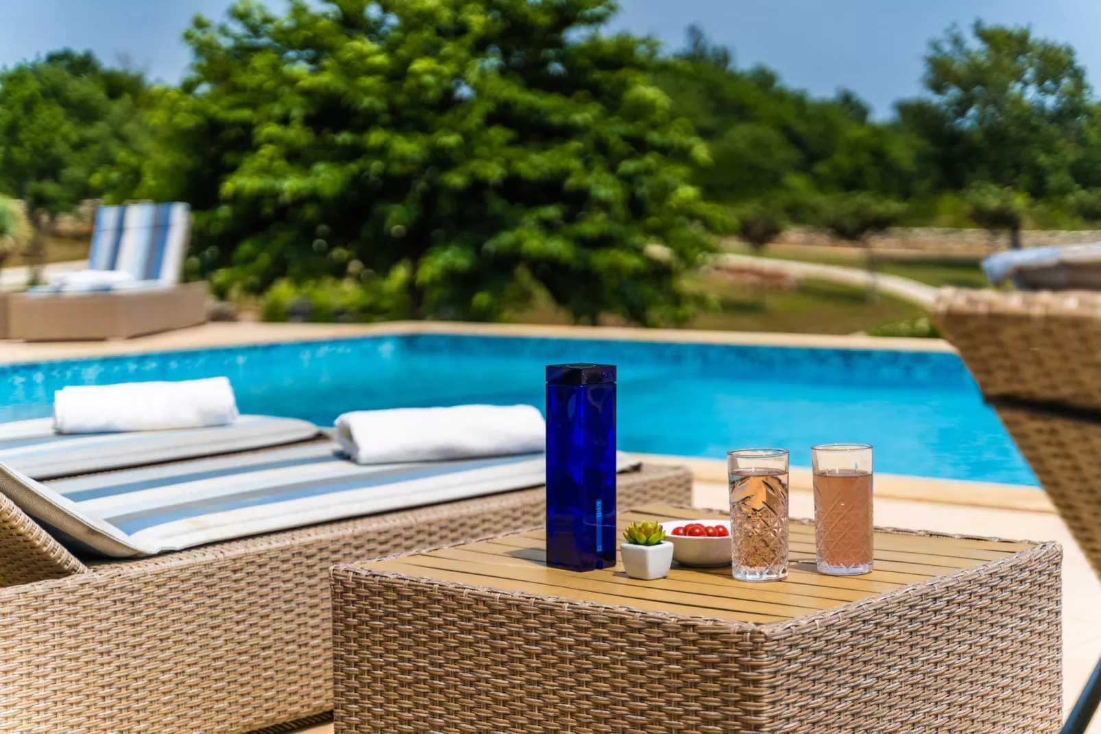 Villa Arkaim with Private Pool-Zwembad