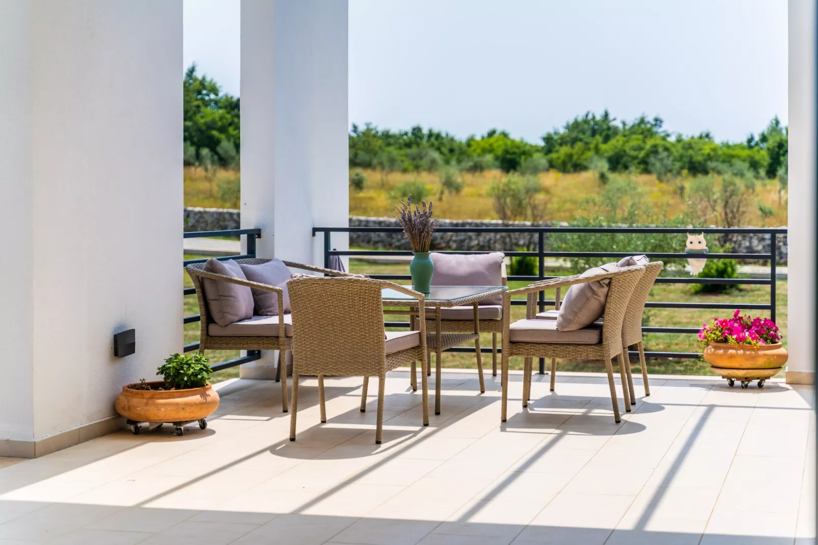 Villa Arkaim with Private Pool-Terras