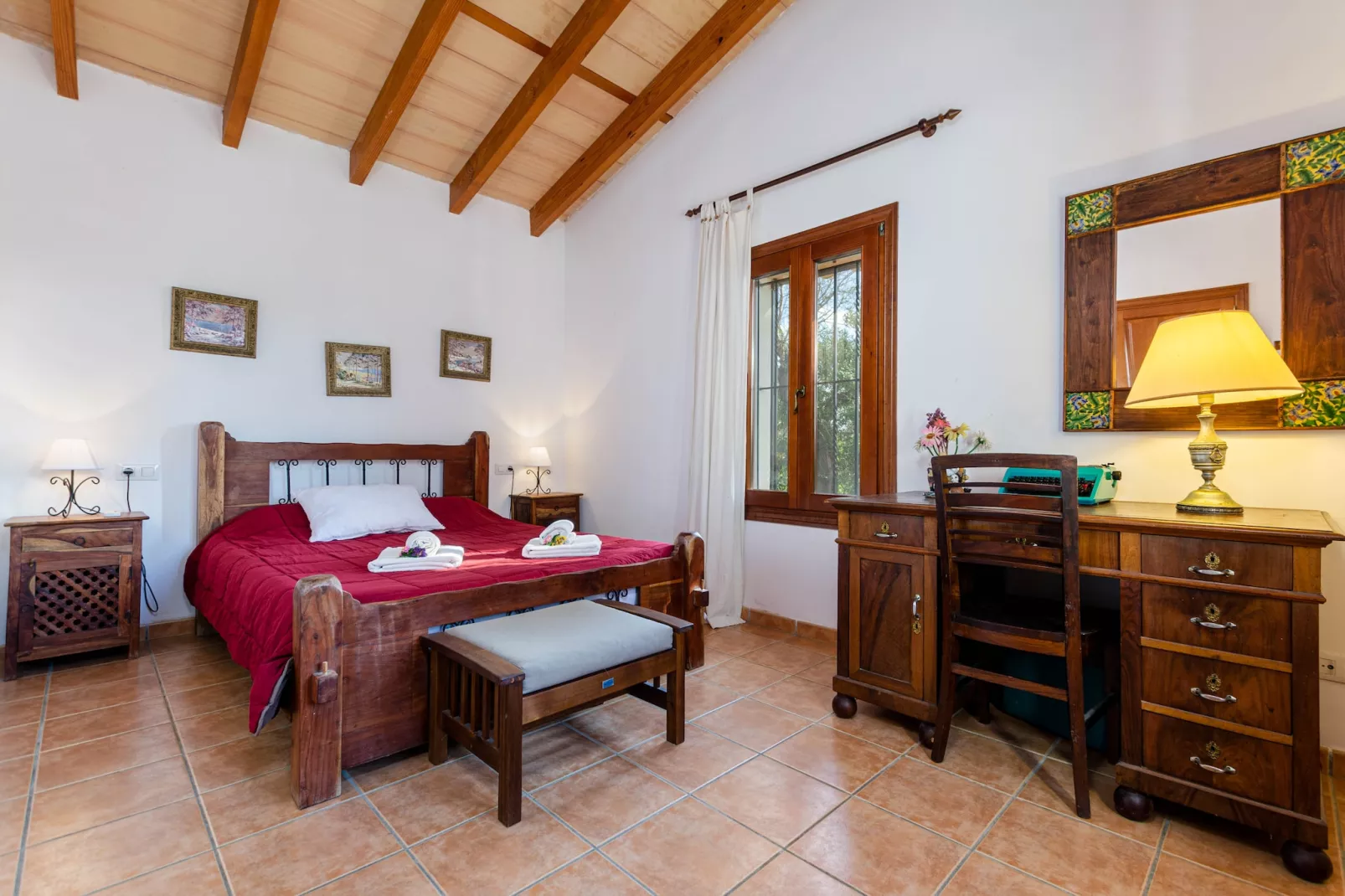 YourHouse Ermita