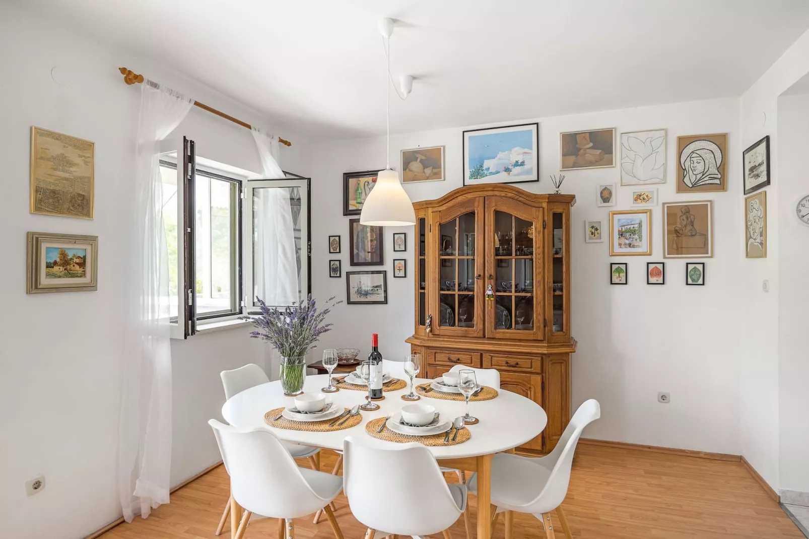 Apartment Jano with Balcony - Shabby Chic-Eetkamer