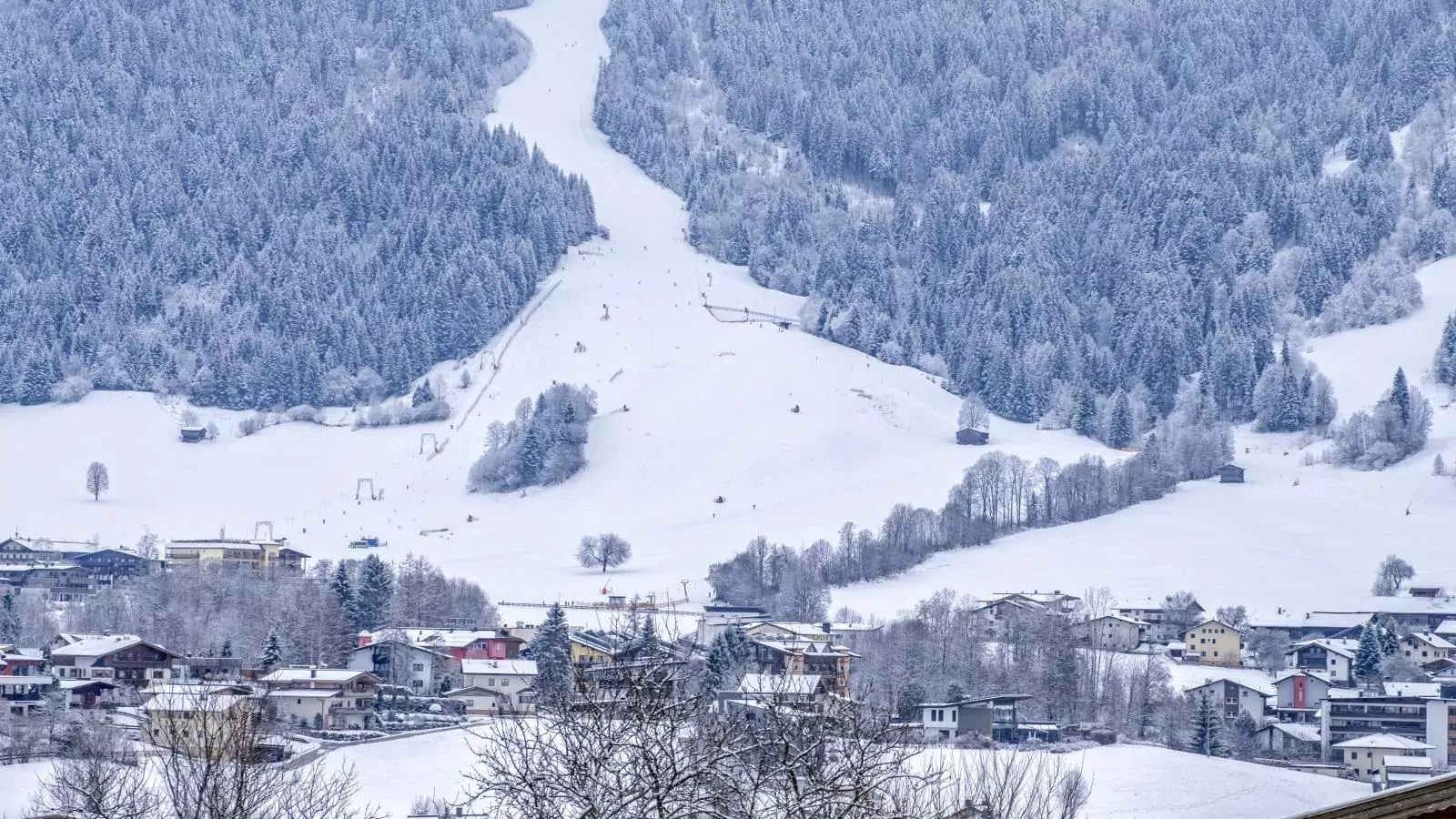 Tiroler Bergtraum Top 1-Uitzicht winter
