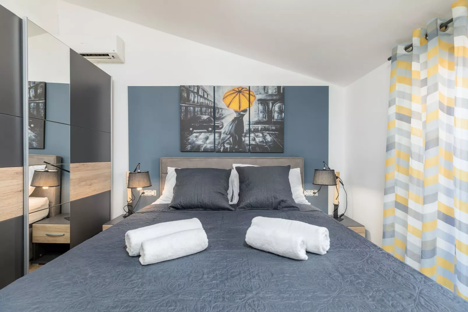 Marceta Double Room - Pool and Big Garden-Slaapkamer