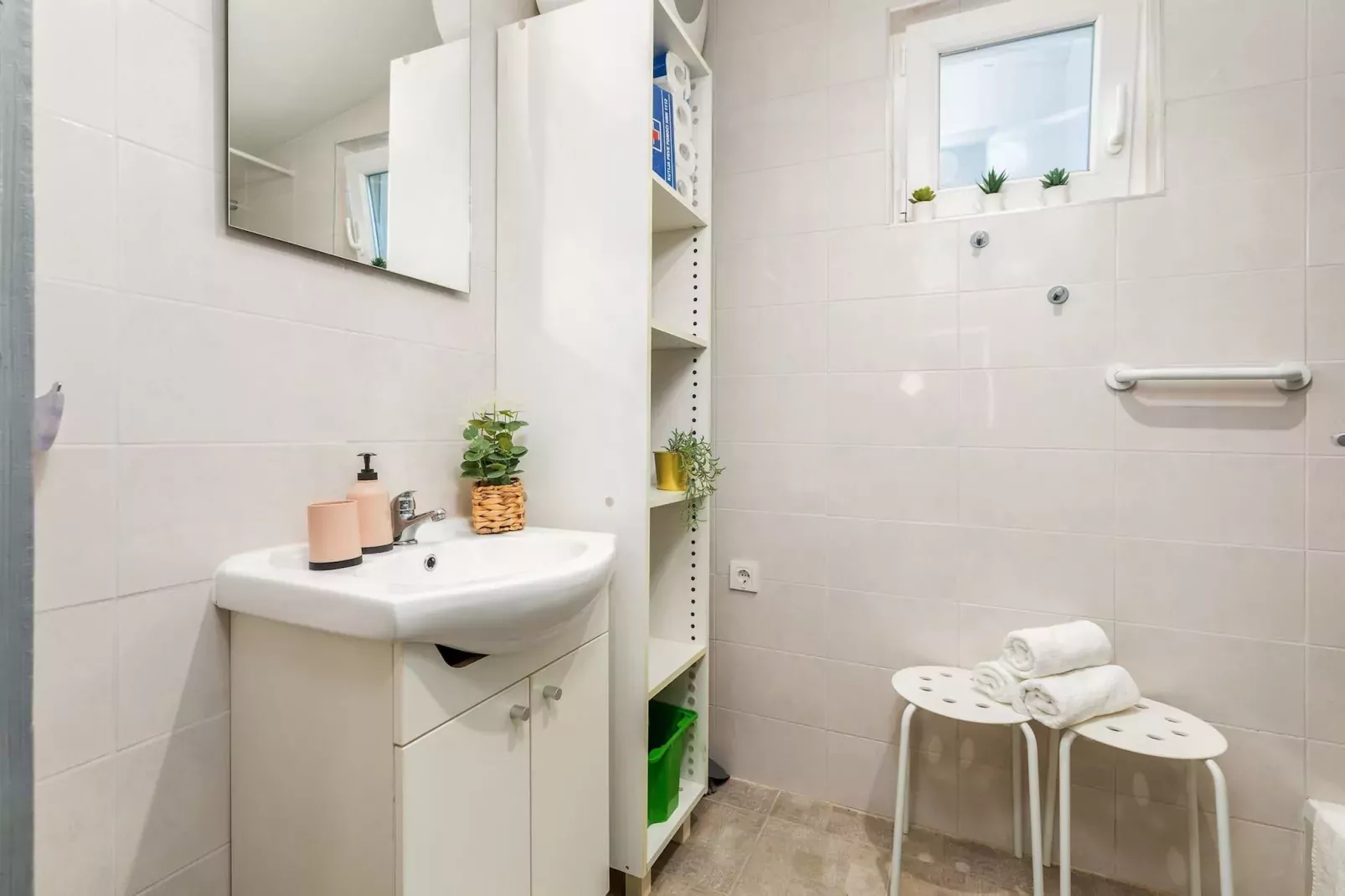 Eco Beach House Corinne-Badkamer