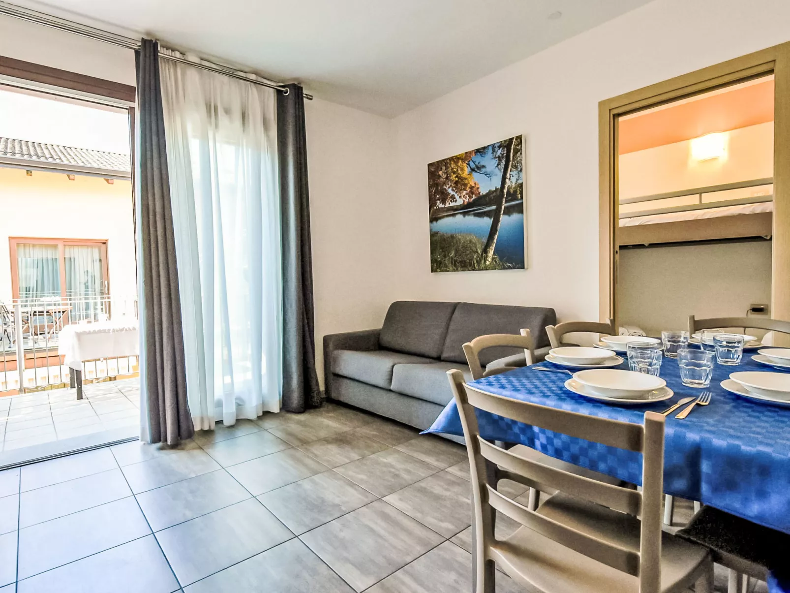 Endine Pool Apartment-Binnen