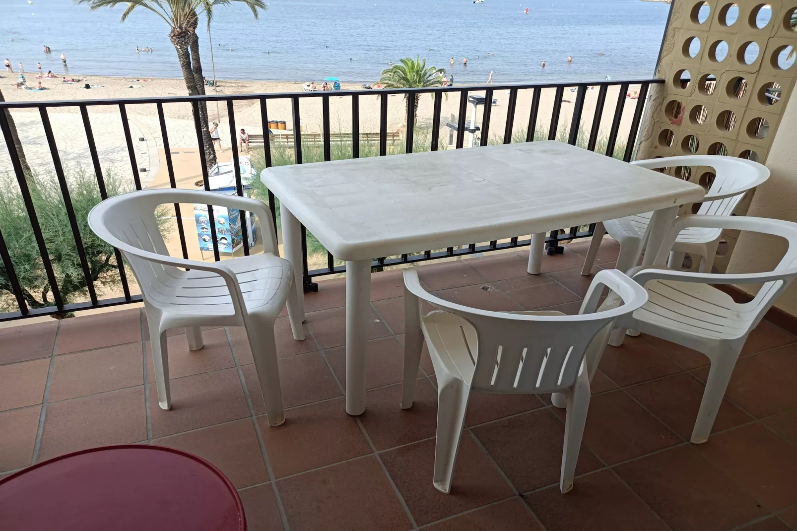 RIELLS PLATJA-Terrasbalkon
